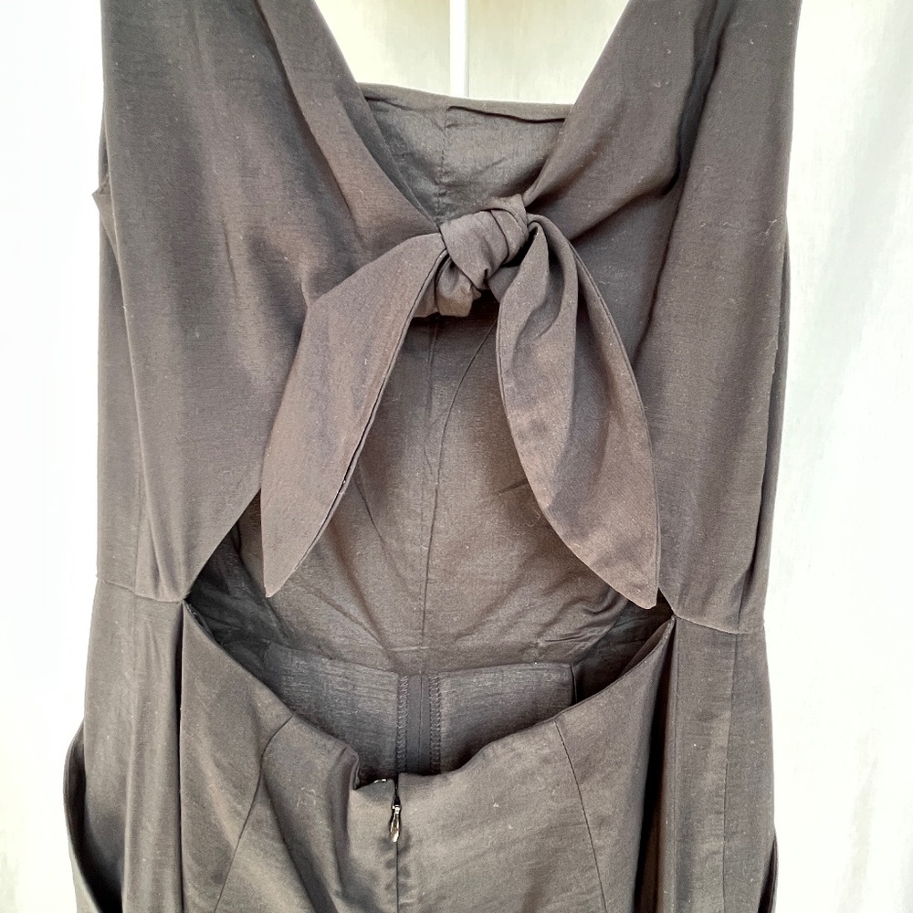 En Thread (S) summer romper, with pockets. Pantsuit. Jumpsuit. Sleeveless.